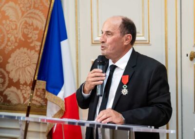 discours recipiendaire legion honneur prefecture avignon
