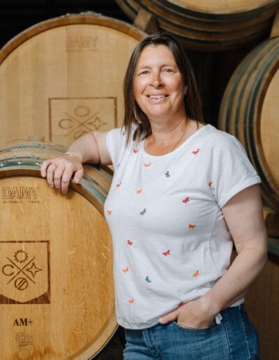 reportage photo domaine viticole portrait vigneronne chai provence